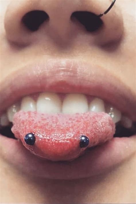 snake eyes piercing rejecting|Conheça o ‘Snake Eye Piercing’ e as discussões que。